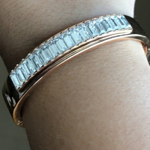 Michael Kors Rose Gold Cuff NWOT - Picture 2 of 8